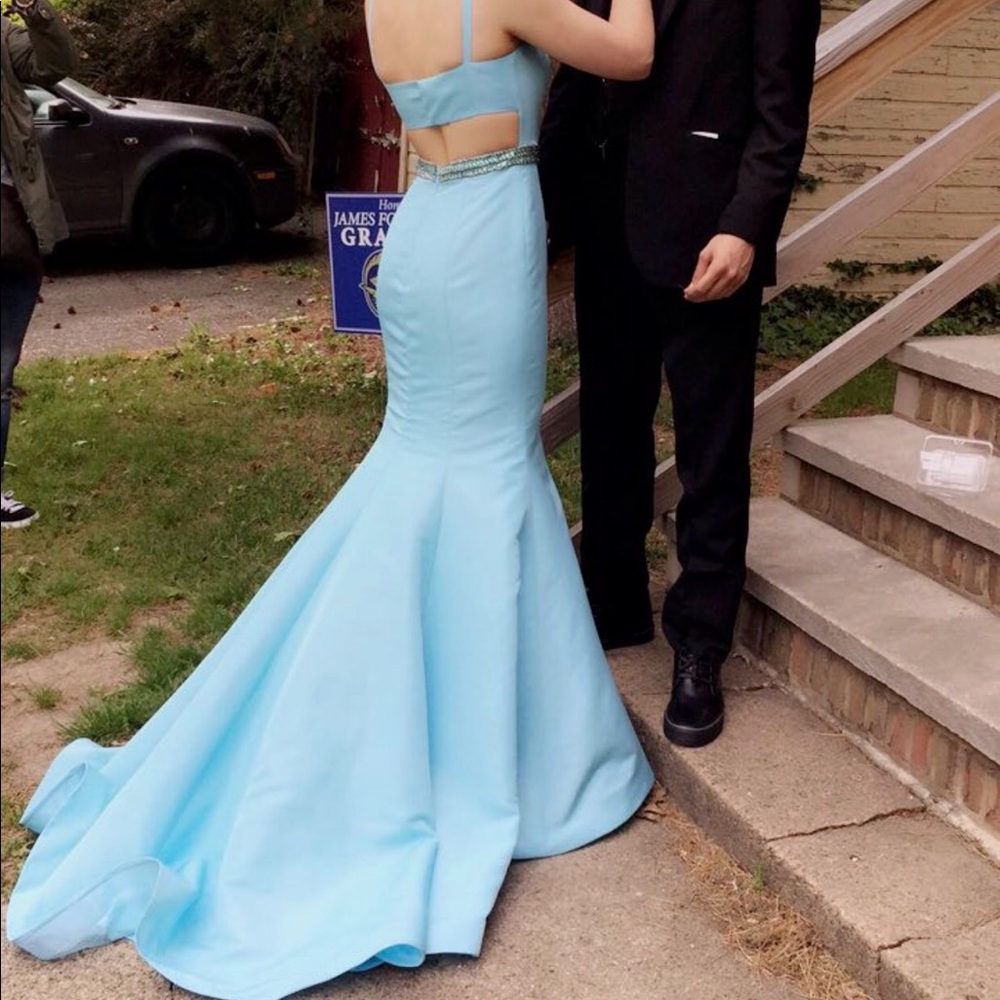 SHERRI HILL PROM DRESS